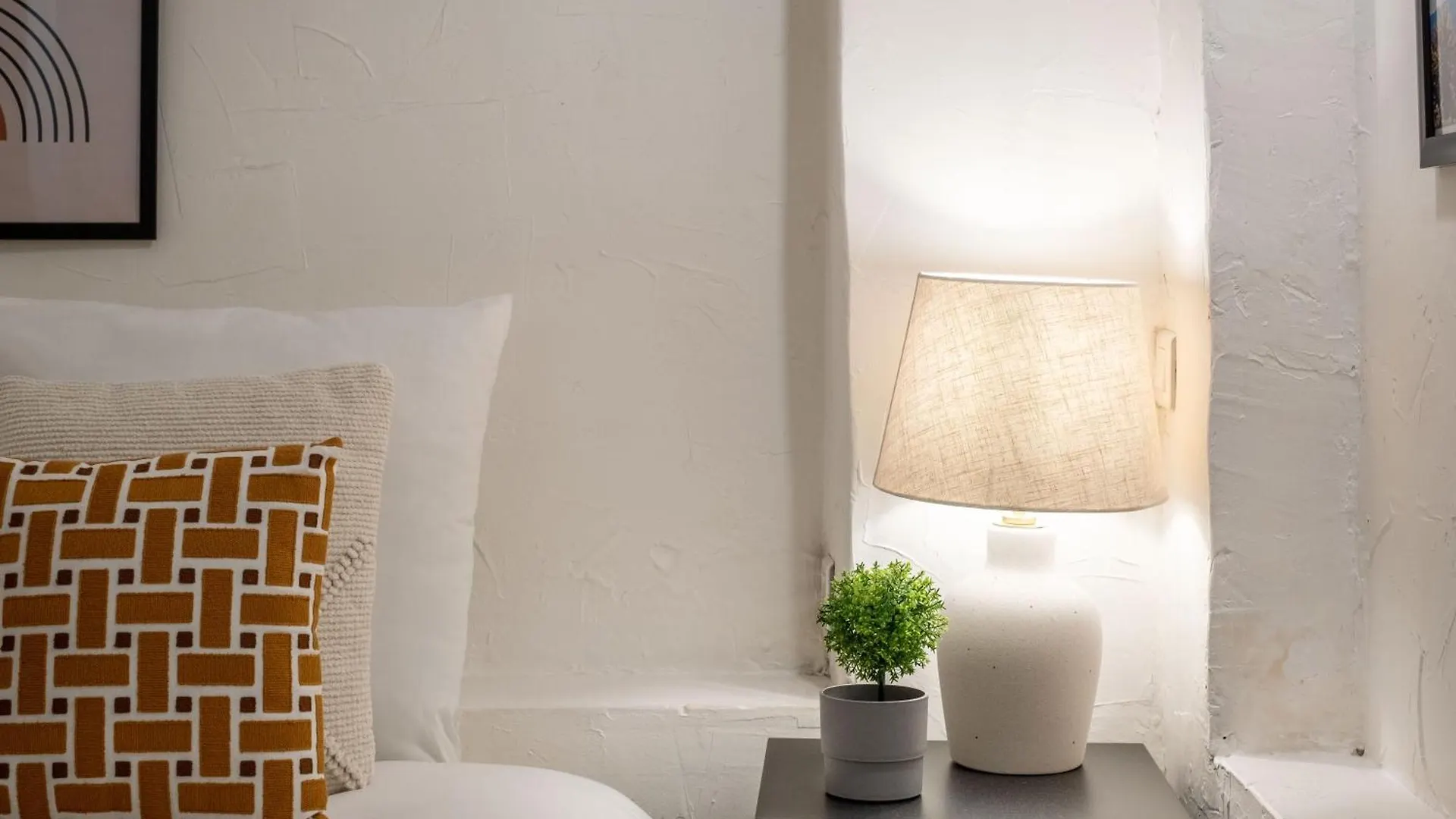 Loft D Exception Au Pied Des Champs-Elysees Paris 0*,