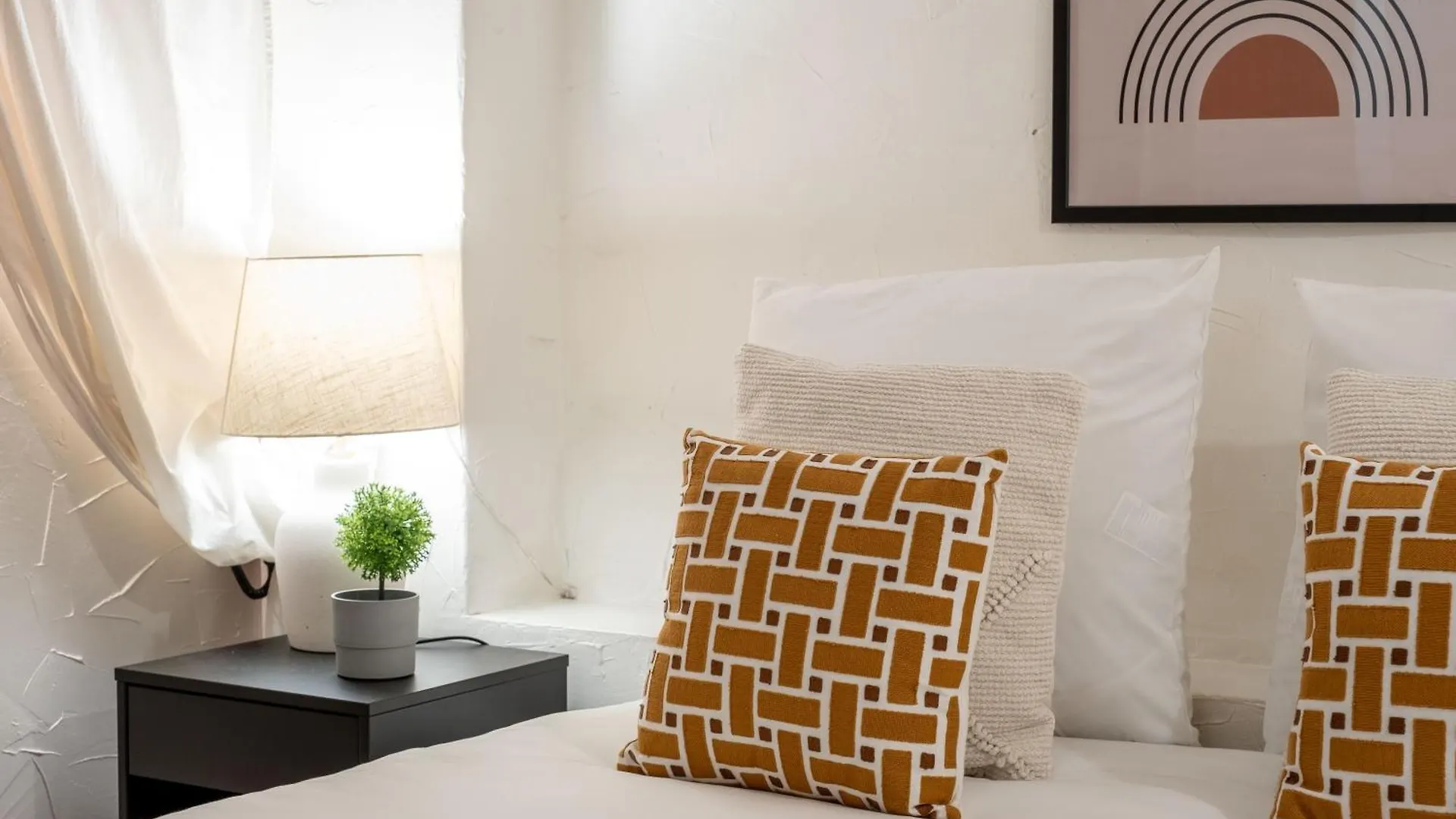 Apartment Loft D Exception Au Pied Des Champs-Elysees Paris