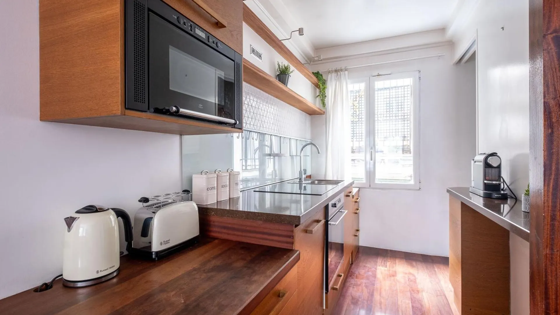 Loft D Exception Au Pied Des Champs-Elysees Paris Apartment
