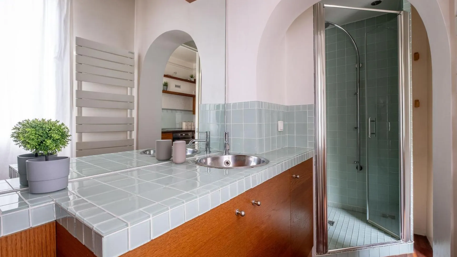 Loft D Exception Au Pied Des Champs-Elysees Paris